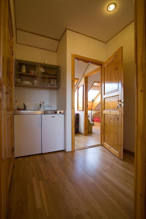 Love Island Guesthouse ドルスキニンカイ 部屋 写真